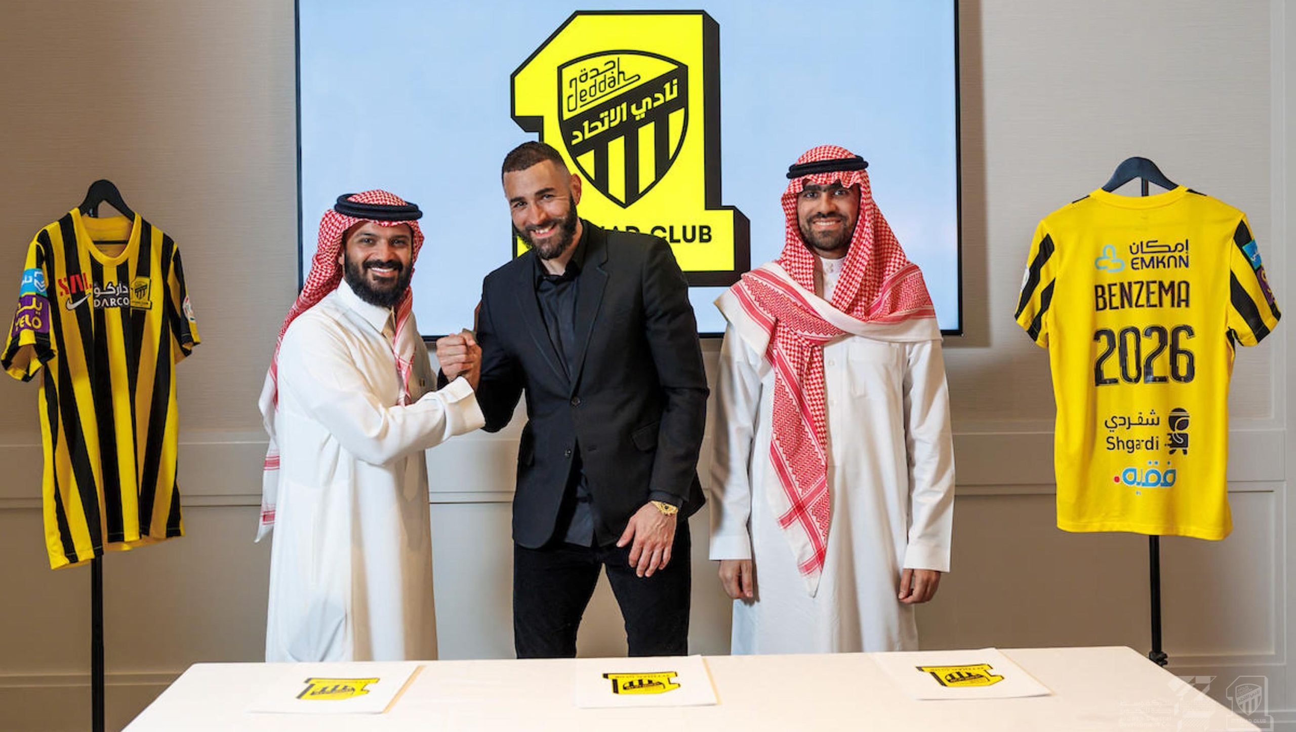 Bejelentette Benzemát az új csapata, Messi zöld utat kaphat Barcelonába - külföldi körkép