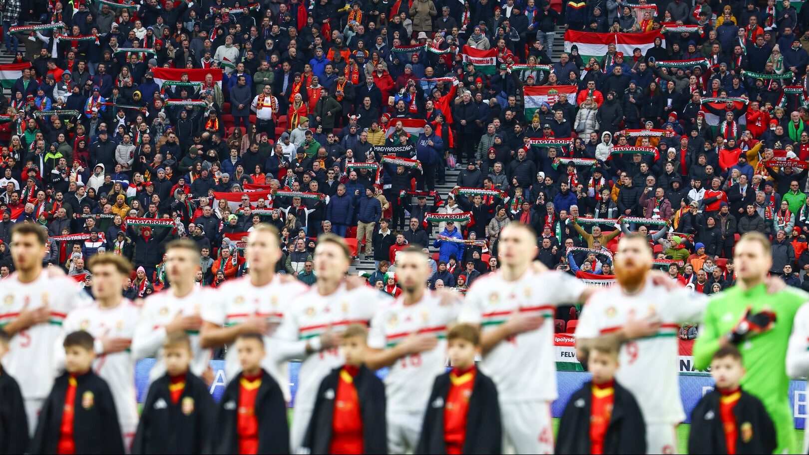 Magyar válogatott: A Fradi tinije és Dárdai Bence mellett nagy visszatérőknek is küldött