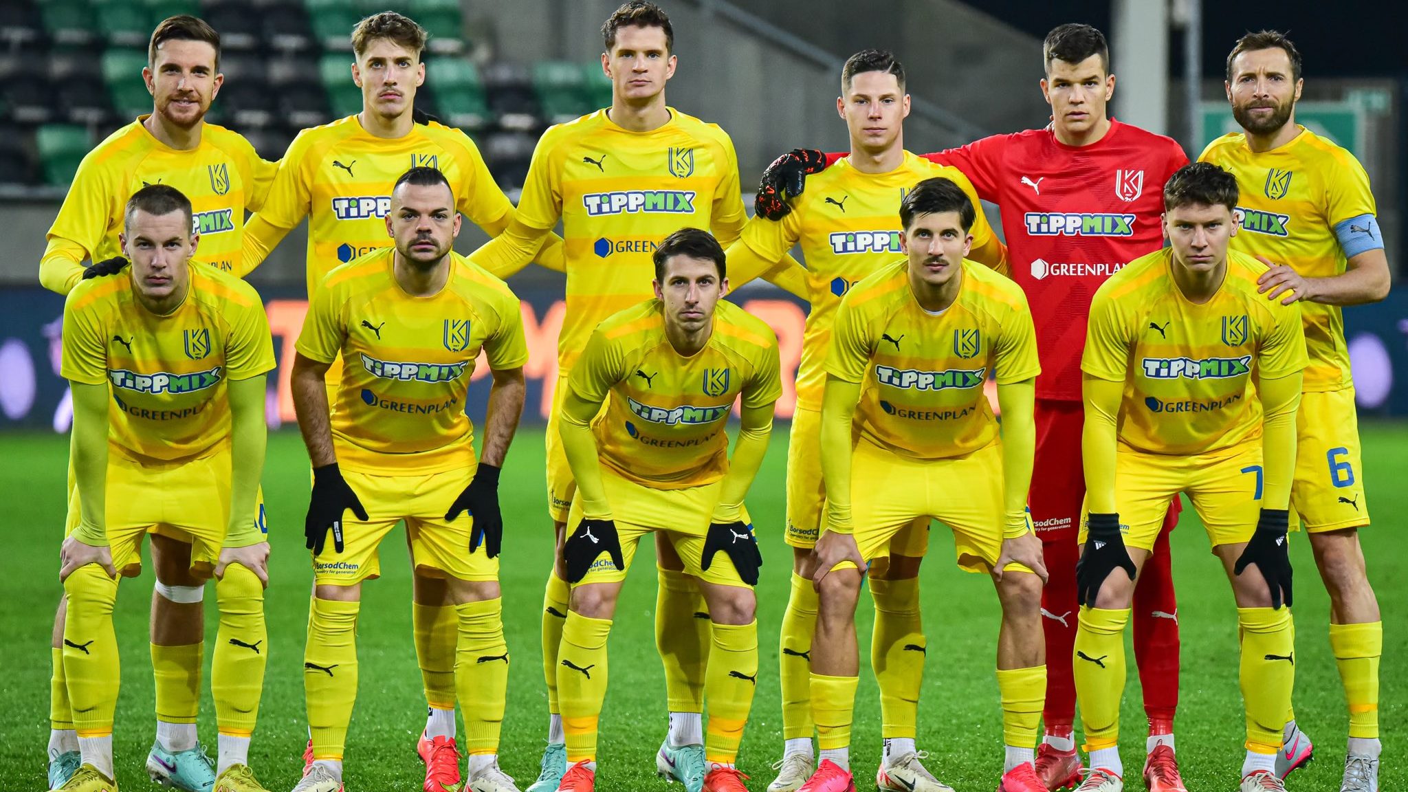 nb-ii-es-klubt-l-rkezett-edz-a-dvtk-hoz-hivatalos-csakfoci-hu