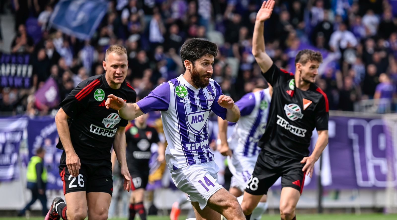 Vége az Újpest rémálmának: 126 nap után nyertek, de a szurkolókat ez nem érdekelte - videó