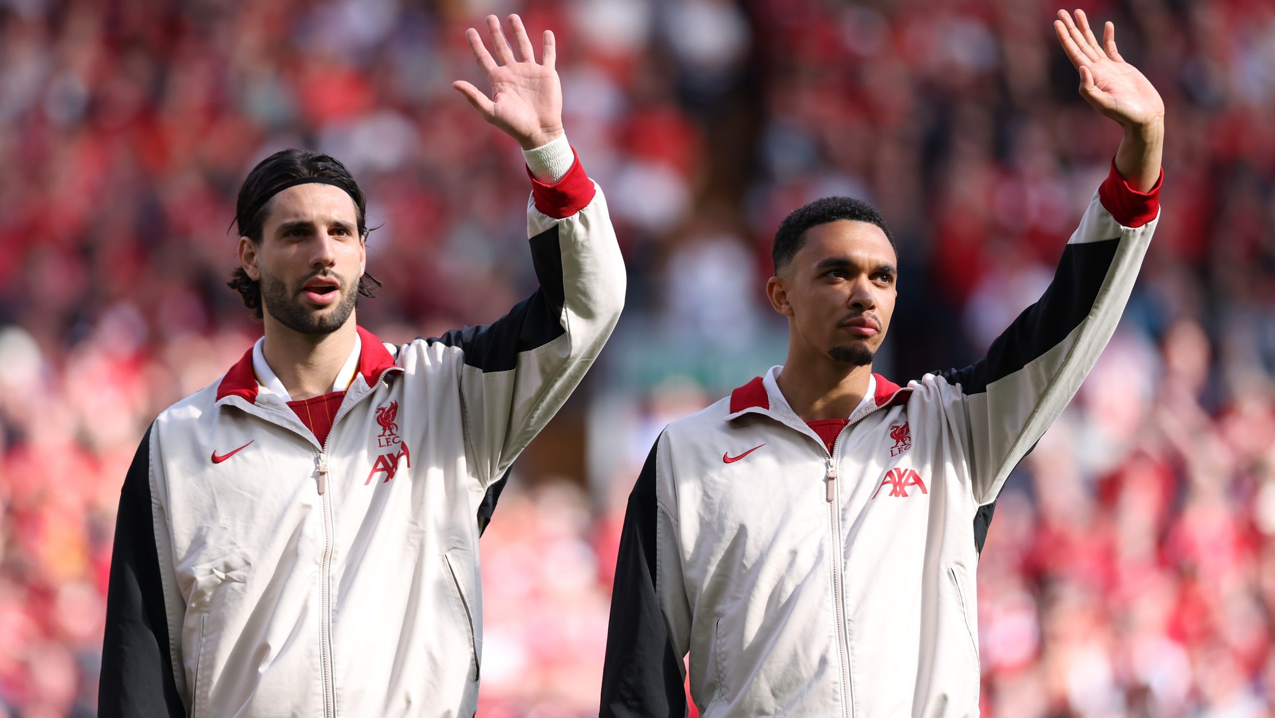 Mutogatott a legendás Liverpool-tábornak, keményen beleálltak Szoboszlaiba a szurkolók - videó