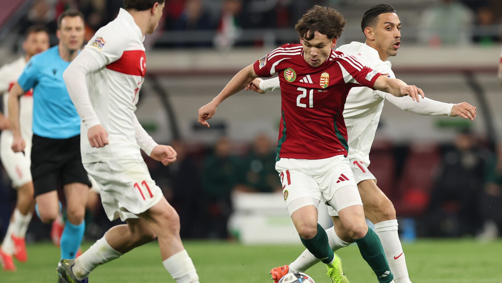 Magyar-svéd: Tóth Alex már Szoboszlait és Dárdai Bencét is beelőzte, Kerkez és Varga helyettesét is megnevezték a kezdőben
