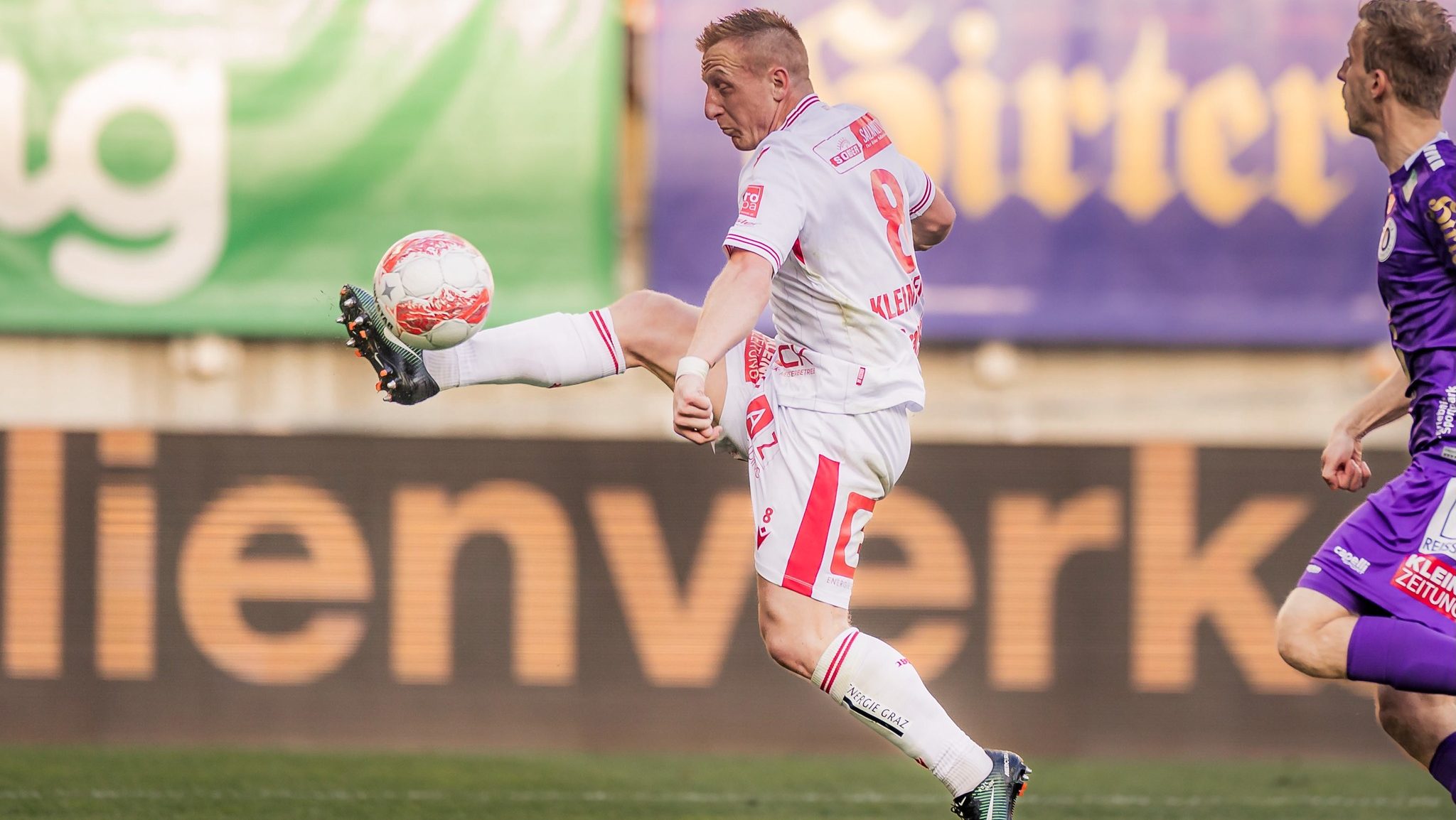 Ez nagy dobás lehet: Az 53-szoros magyar válogatott és az Újpest játékosa egy klubhoz igazolhat