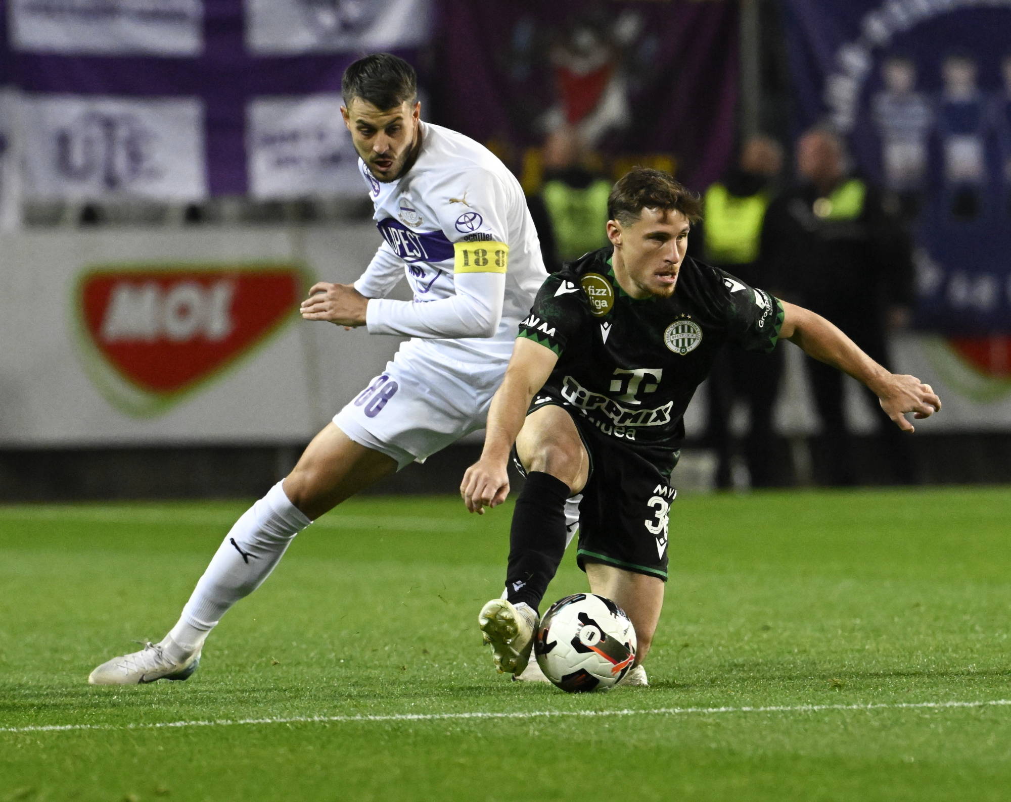 Az Újpest győzni 10 év után sem tudott a Fradi ellen, de pontot szerzett a derbin - videó
