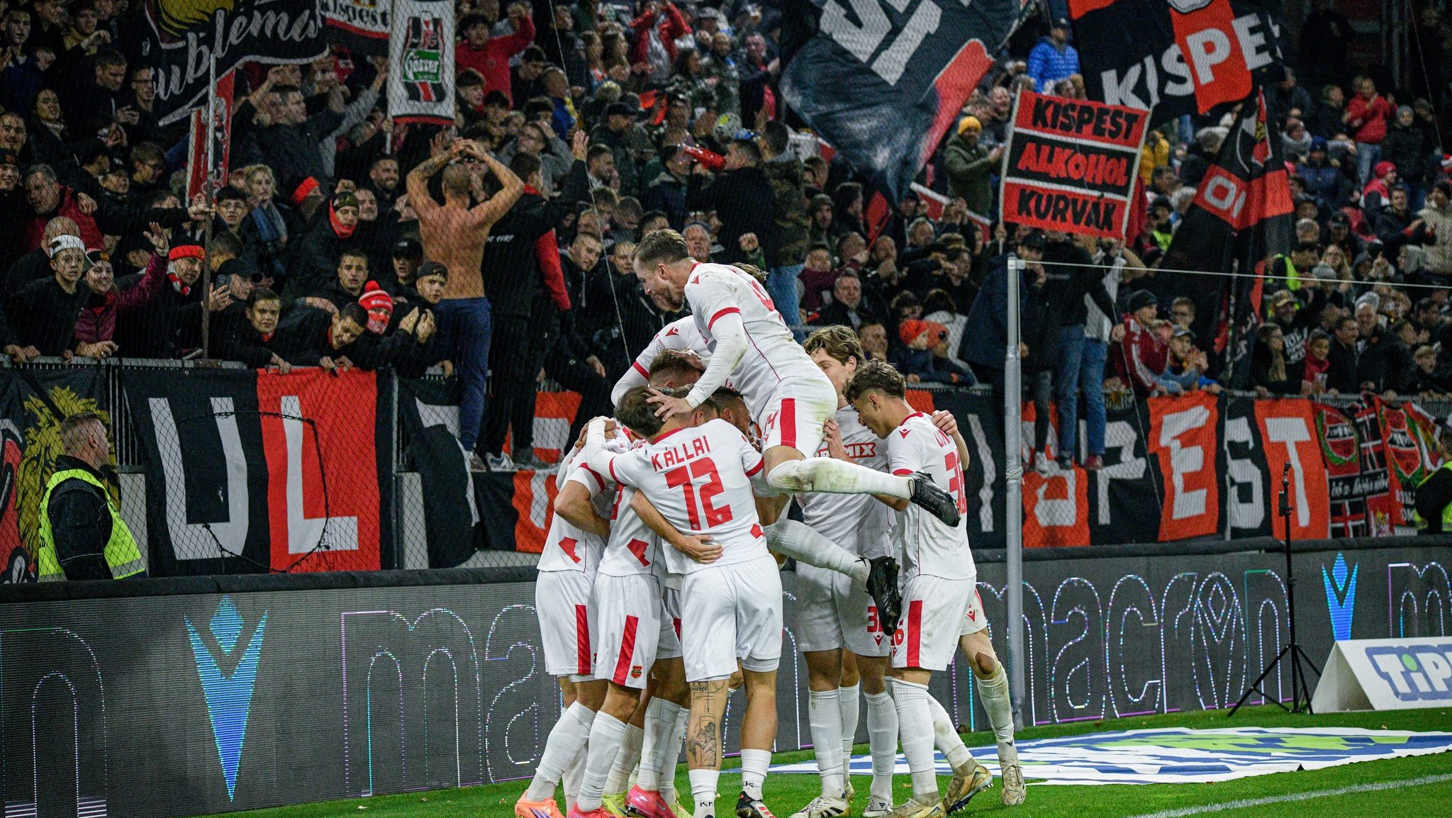 Szijjártó ígérete a Bozsik-szobor avatásán: "Visszahelyezzük a Honvédot a nemzetközi labdarúgás élvonalába"