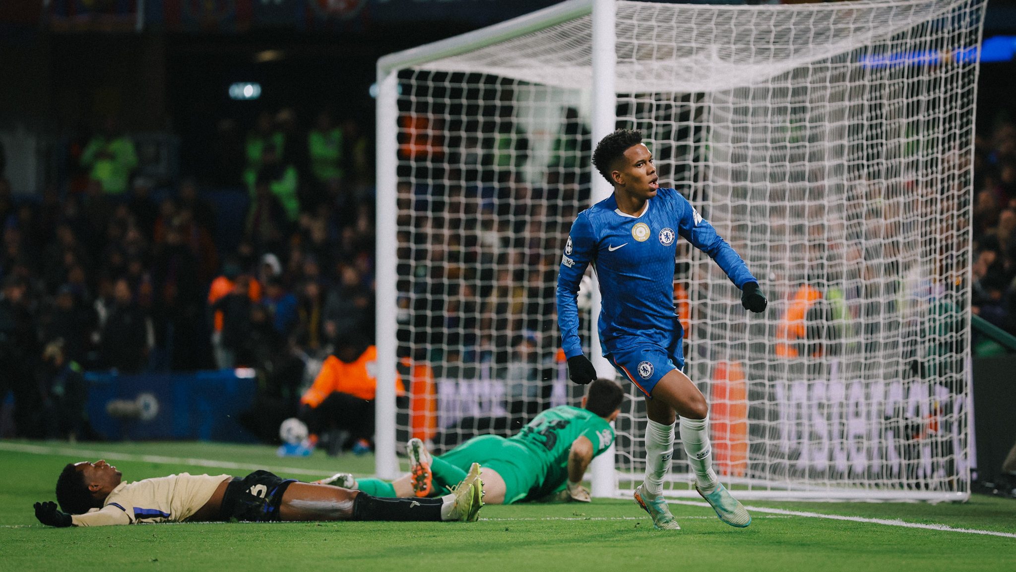 Csillaghullás a BL-ben: A Barca és a City is megégett - videók