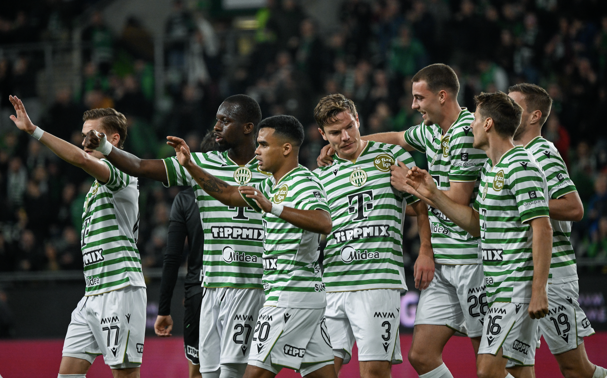 A Fradi magabiztos játékkal nyerte az örökrangadót, Varga Barnabás már 7/7-nél jár - videó