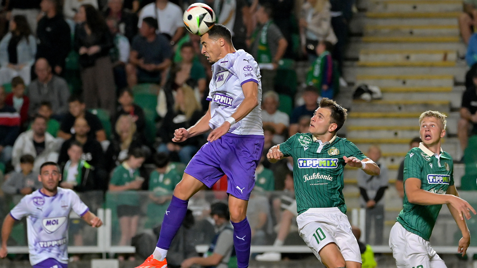 Az Újpest szerződést bonthatott száműzött játékosával - sajtóhír