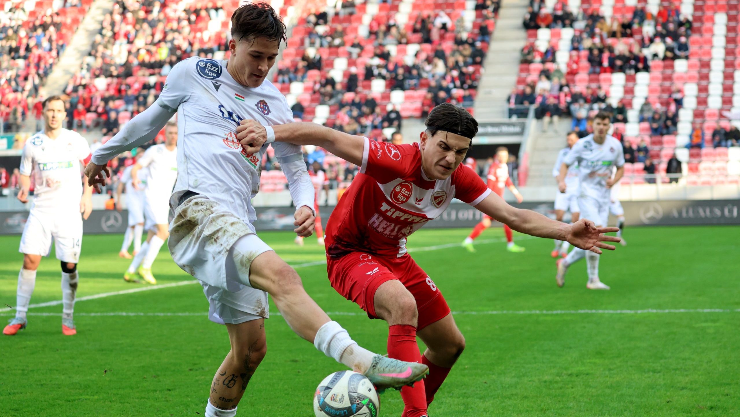 NB I: Acolatse-dupla, óriási védések, kiállítás, a DVTK nyerte a feszült keleti rangadót - videó