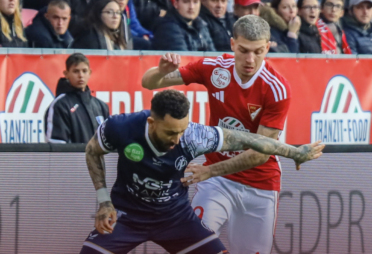 NB I: A Debrecen kikapott a rangadón, így még nagyobb lett a tömörülés az élmezőnyben - videó