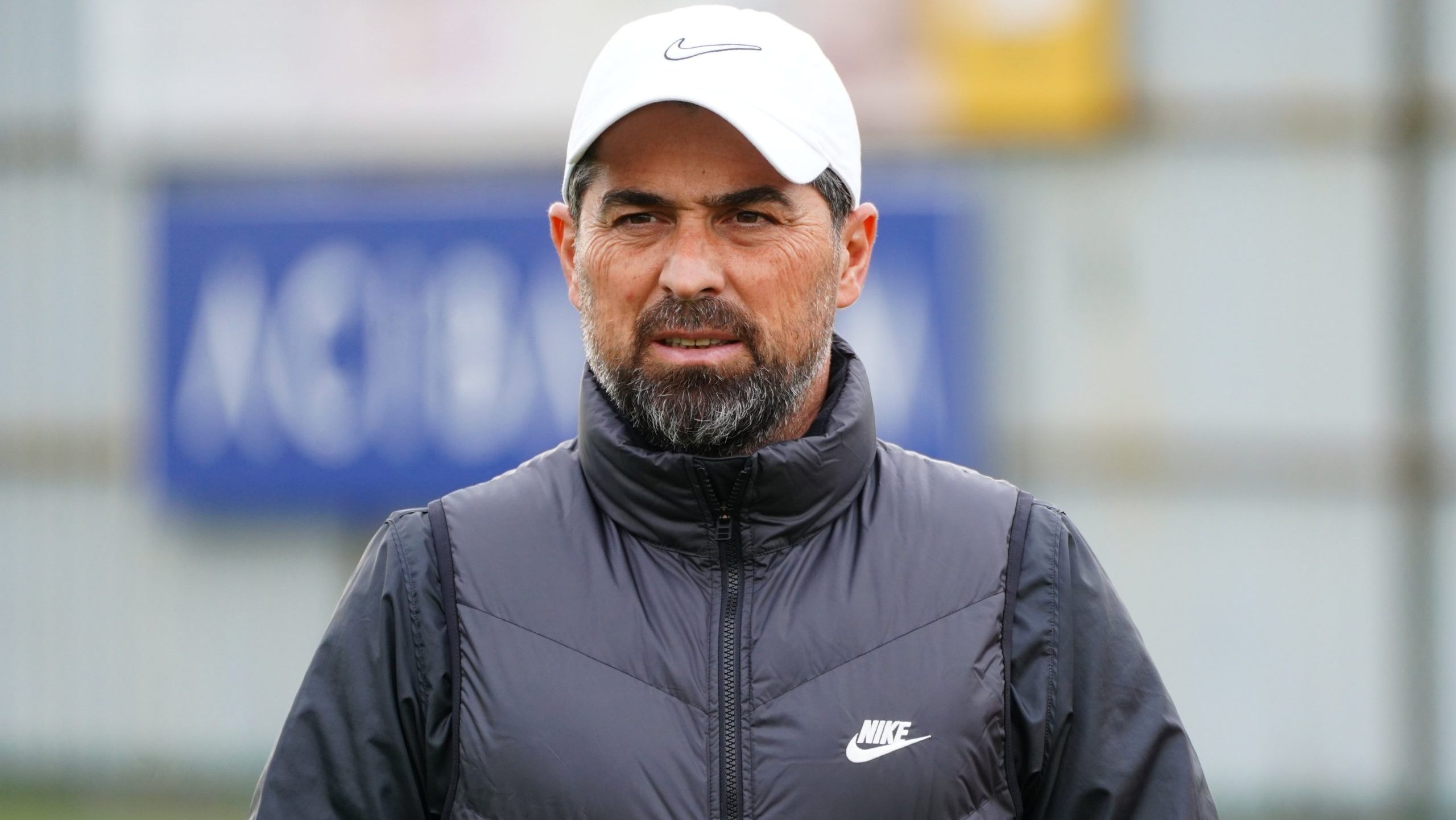 Légiósok: Edzőváltás a magyar válogatott védő csapatánál