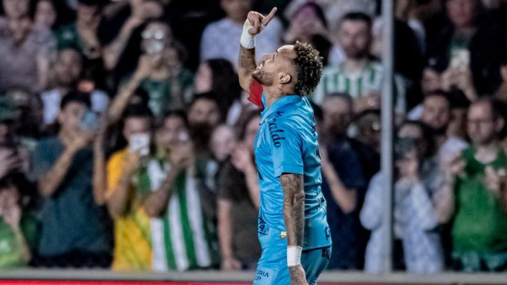 Erős vb-üzenet: Neymar úgy lőtt mesterhármast 17 perc alatt, hogy sérült volt a térde - videó