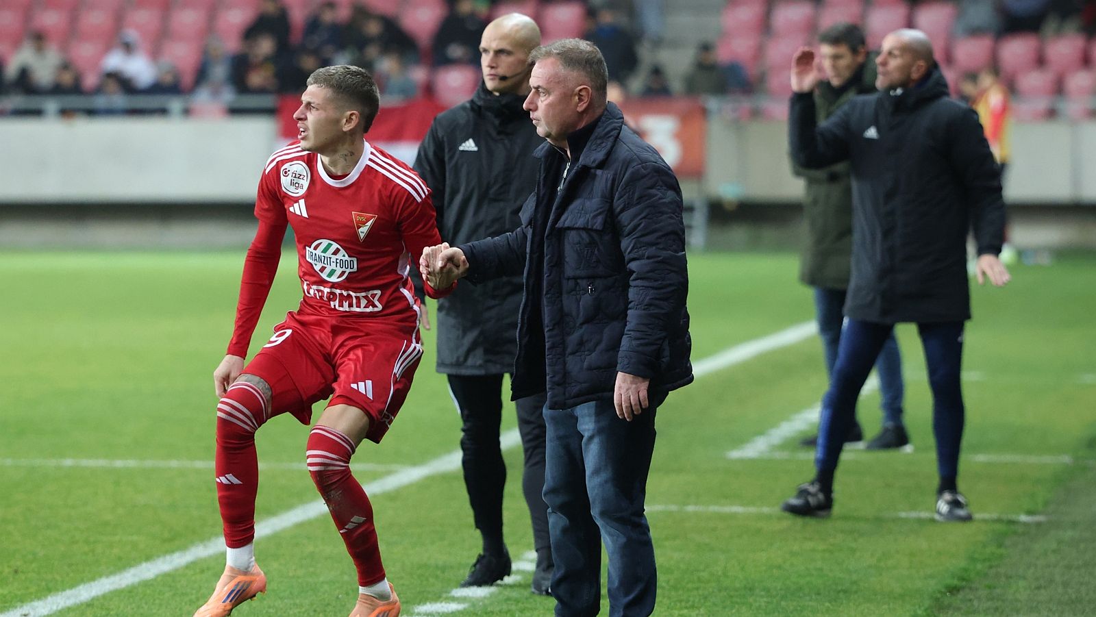 NB I: Révész játékosa is elveszítette az édesanyját; újpesti hullámvasút, barcikai maraton - így látták az edzők