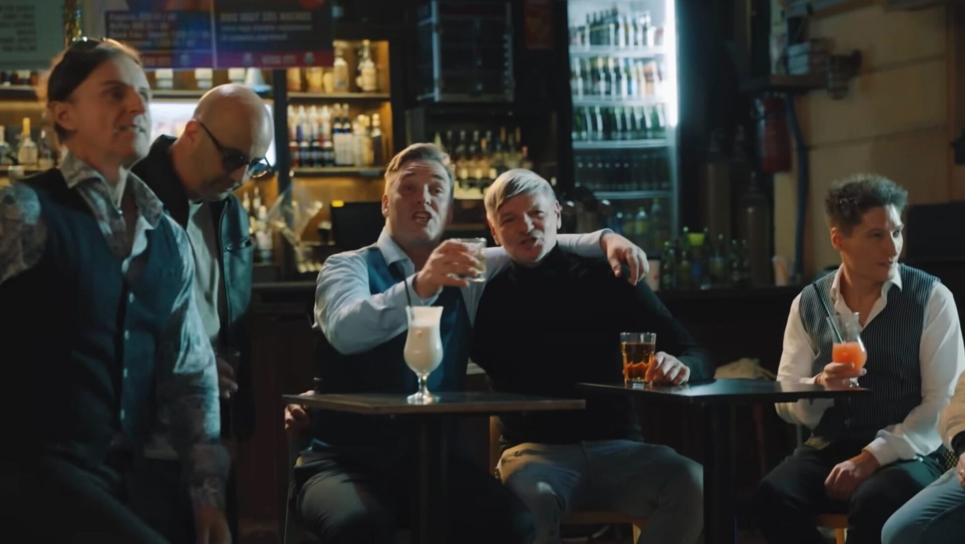 Horváth Ferenc bekezdett 2026-ban: Videóklipben pózol Berényi Miklós társaságában