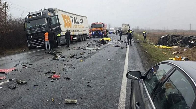 Szörnyű tragédia az Európa Ligában: Hét szurkoló meghalt, miközben egy meccsre utazott