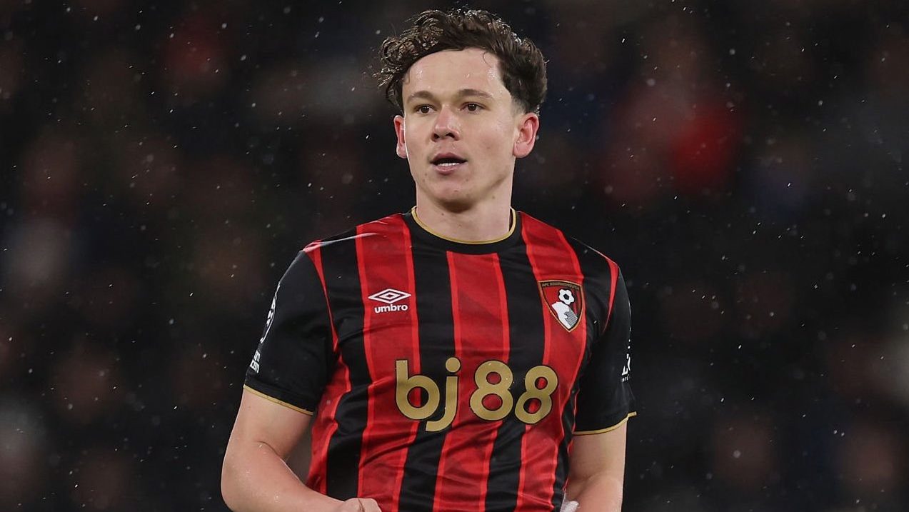 Topligák: Tóth Alex újabb győztes PL-meccsen lépett pályára; Gulácsiék és Schäferék is kikaptak - videók