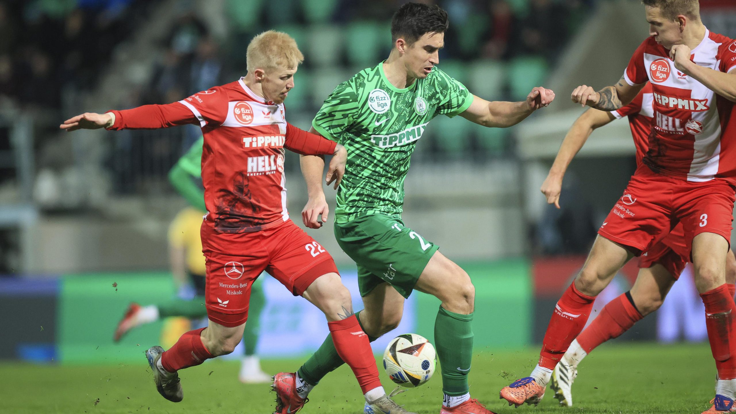 Diósgyőri nagy hét: A kupa után a bajnokságban is megverték a Paksot - videó