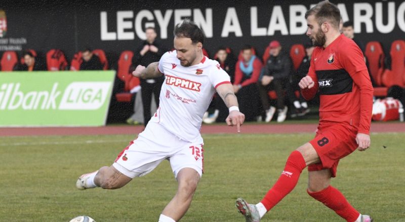 NB II: Újpest-játékos bombájával bukott pontokat az éllovas Honvéd, a Kövesd a dobogóra ugrott - videó