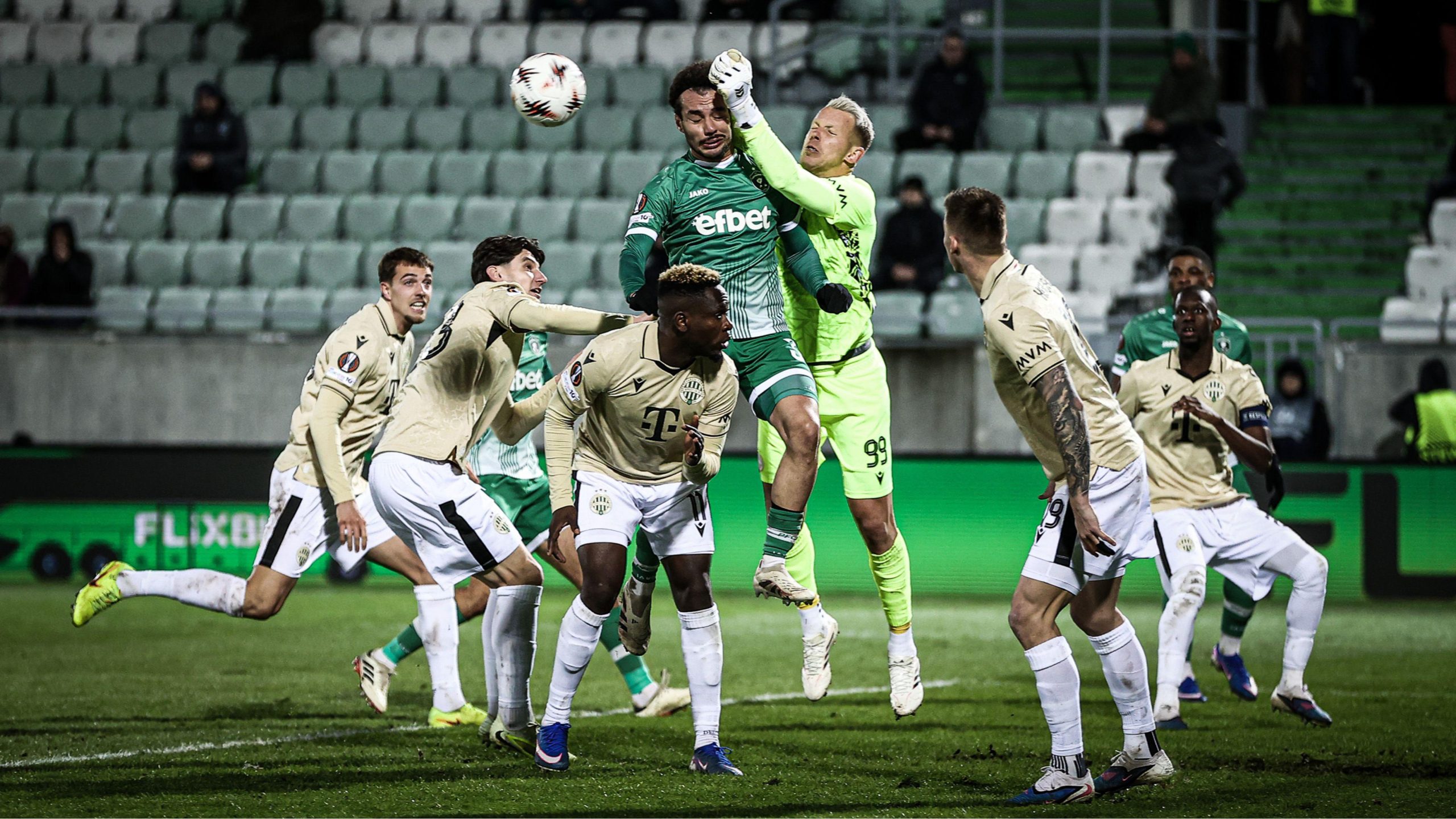 Kimutatták: A legkevesebb embert vonzotta a Fradi EL-meccse - itt vannak a nézőszámok