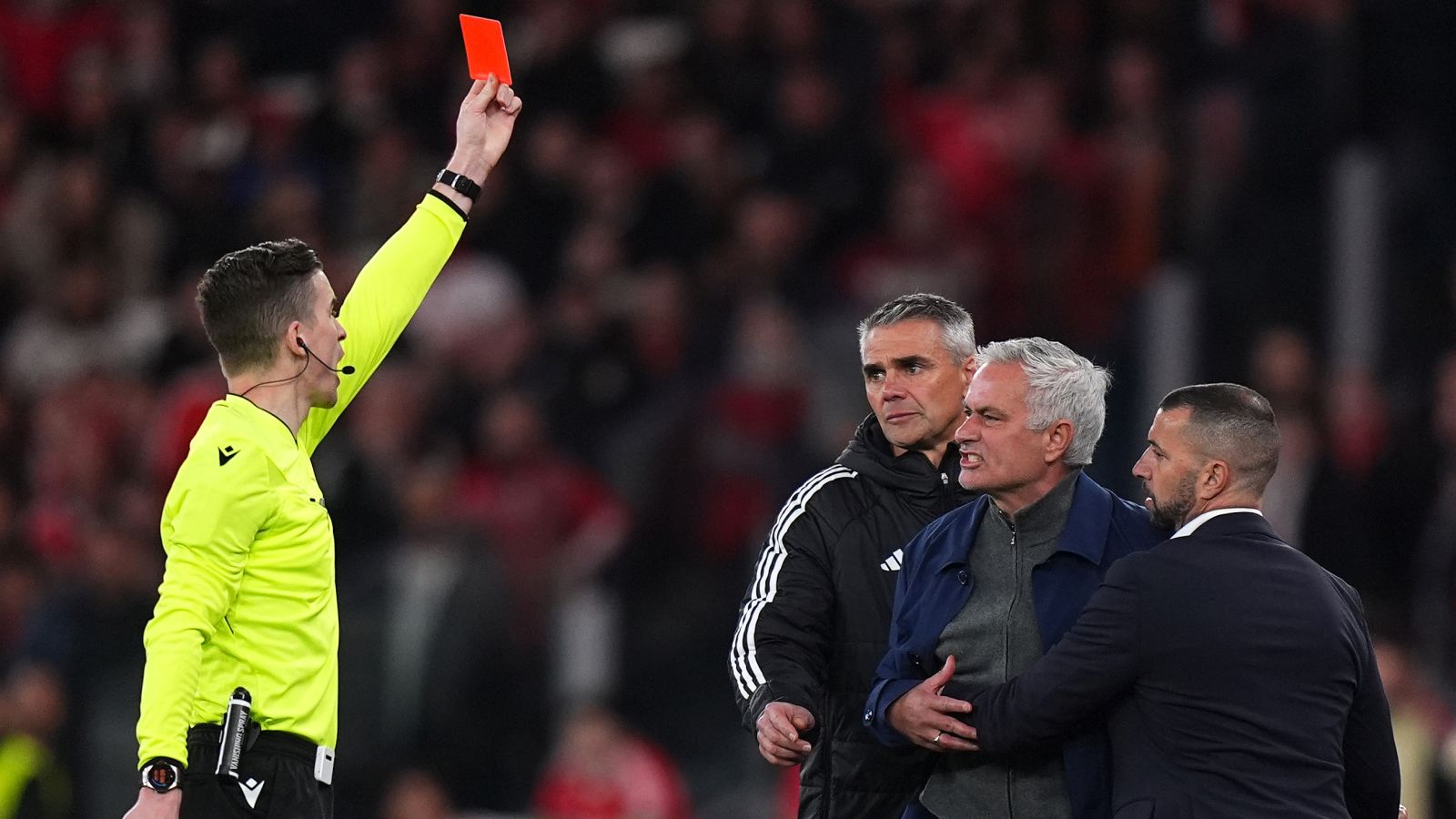 BL: A Real botránymeccsen vágott vissza a kiállított Mourinho csapatának, kimászott a gödörből a címvédő PSG - videók