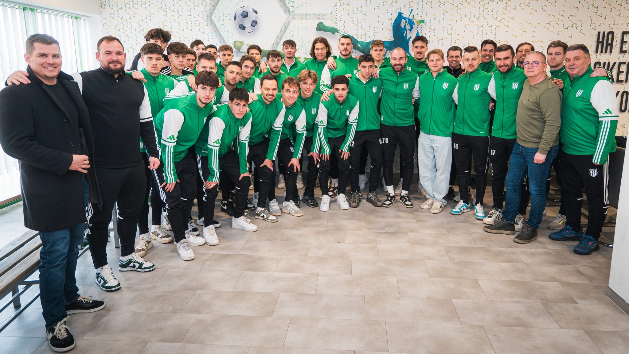 Schäfer a Haladásnál járt, üzent a szurkolóknak is: "Ez egy nagyon jó sztori lehet"