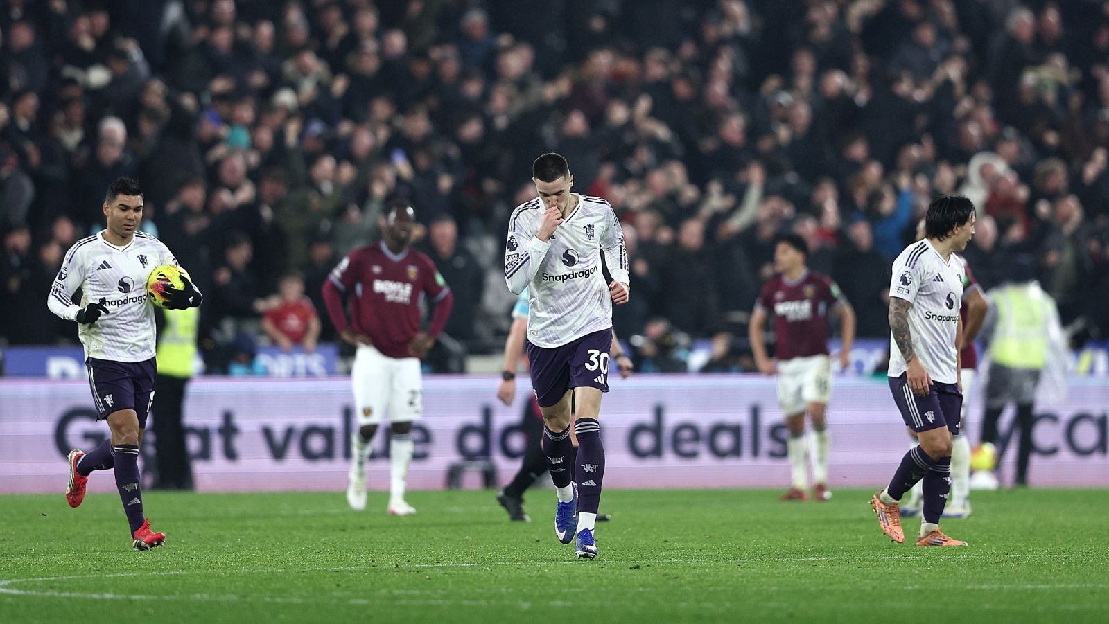 Ebből sem lett hajvágás: Négy győzelem után elmaradt az MU-siker - videó