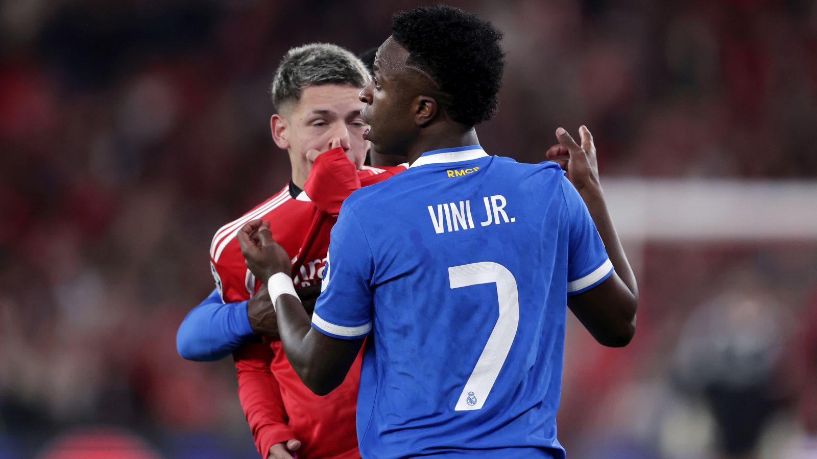 Döntést hozott Vinícius-ügyben az UEFA, rasszista botránycunami a Premier League-ben - külföldi körkép