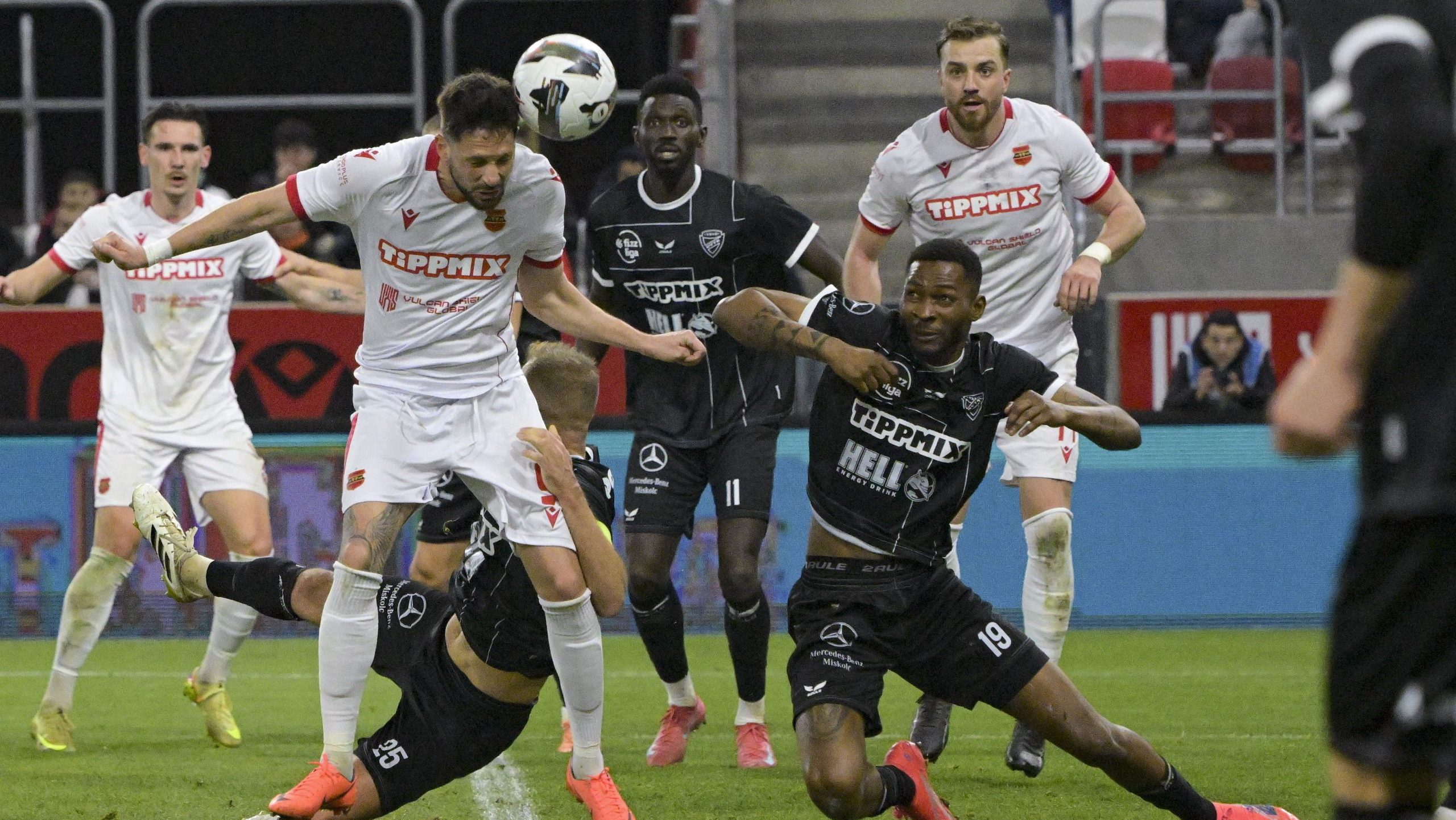 Magyar Kupa: A Honvéd egy villanással kiejtette az NB I-es Diósgyőrt, és bejutott a legjobb 4-be - videó