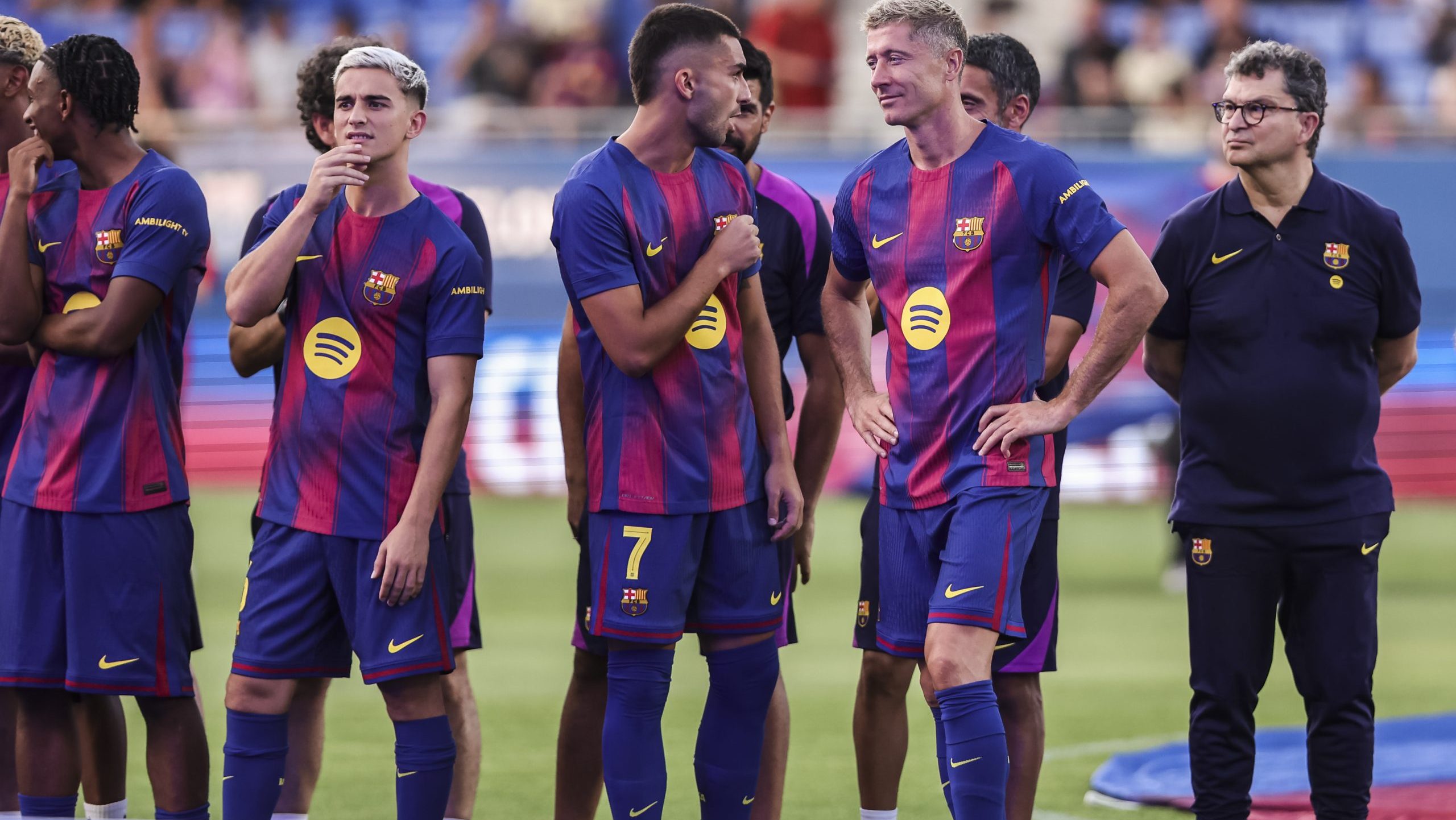 Két Barca-támadó távozása is napirendre kerülhetett, kapossá válhat a Real középpályása - külföldi körkép