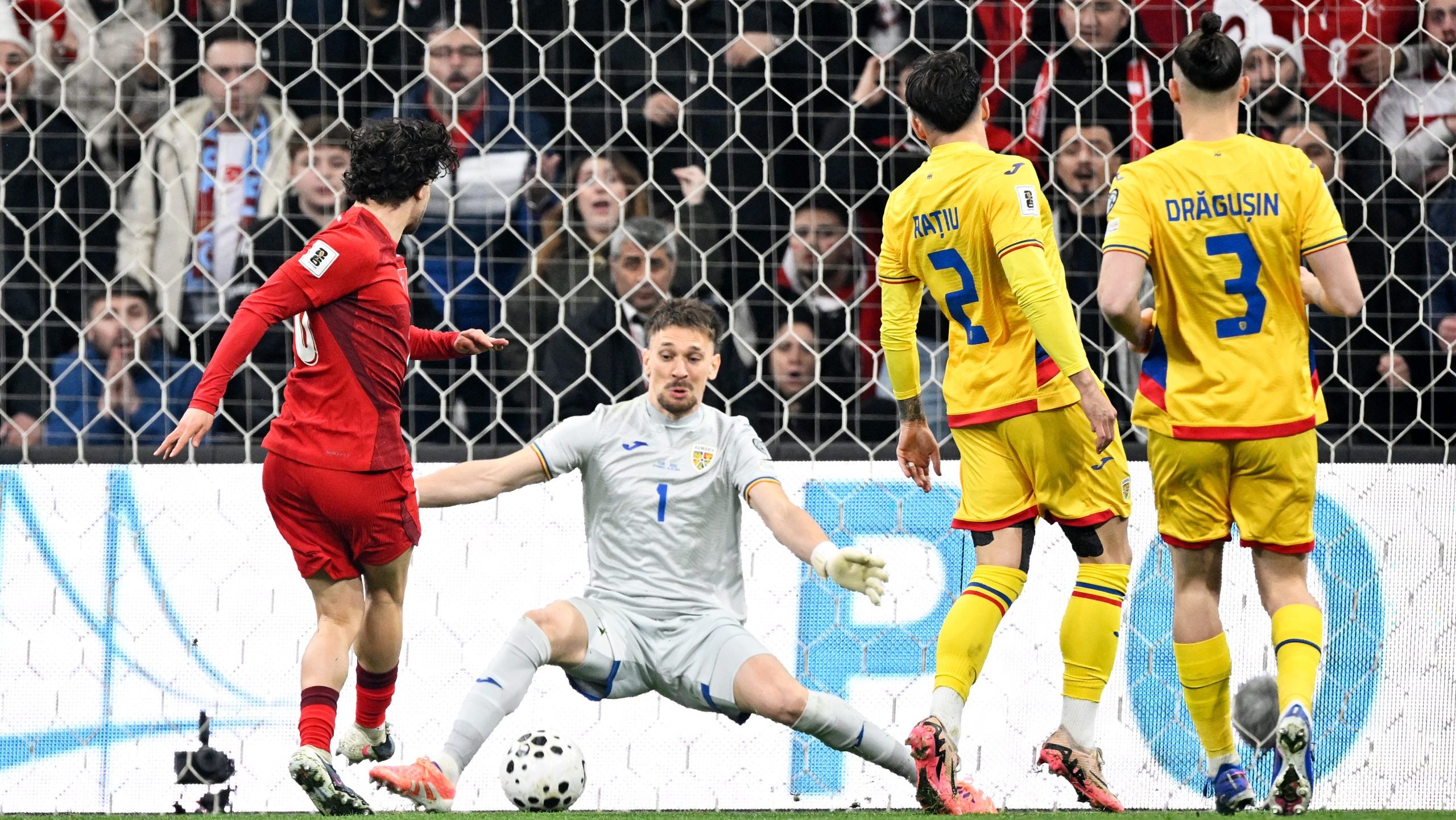 Vb-pótselejtező: Güler-villanás döntött a törökök javára, a románok lemaradnak a nyári tornáról - videó