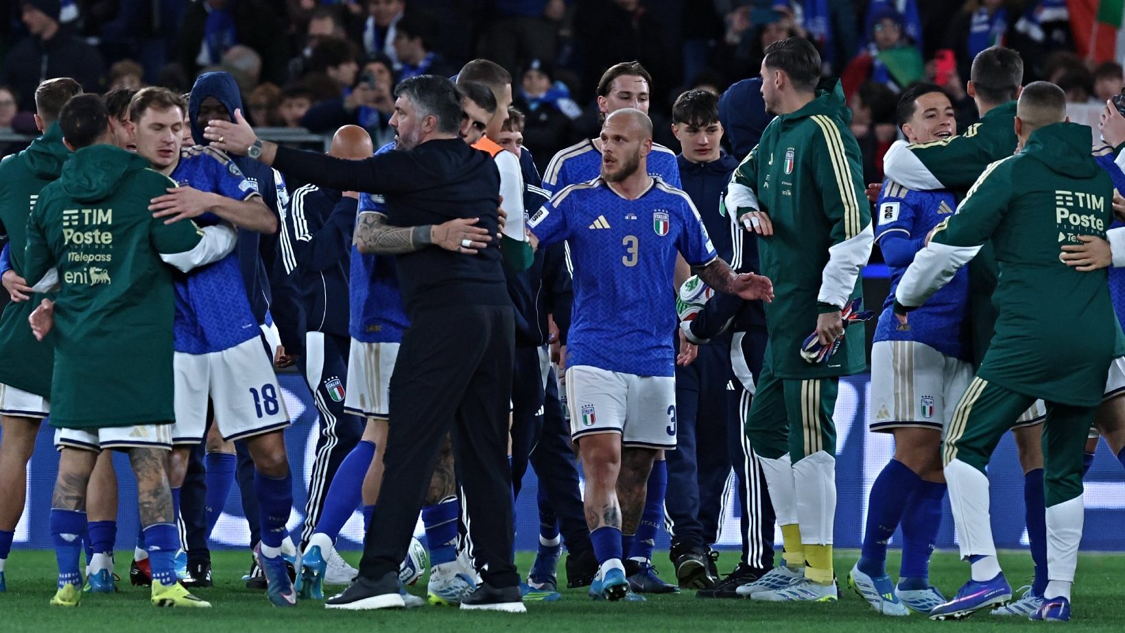 Havazás nehezíti az olasz válogatottat a sorsdöntő vb-pótselejtező előtt - videó