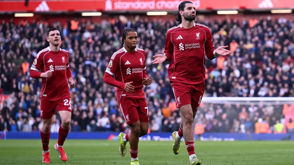 Szoboszlai beköszönt: 21 méterről bődületesen nagy gólt lőtt a Tottenham kapujába - videó