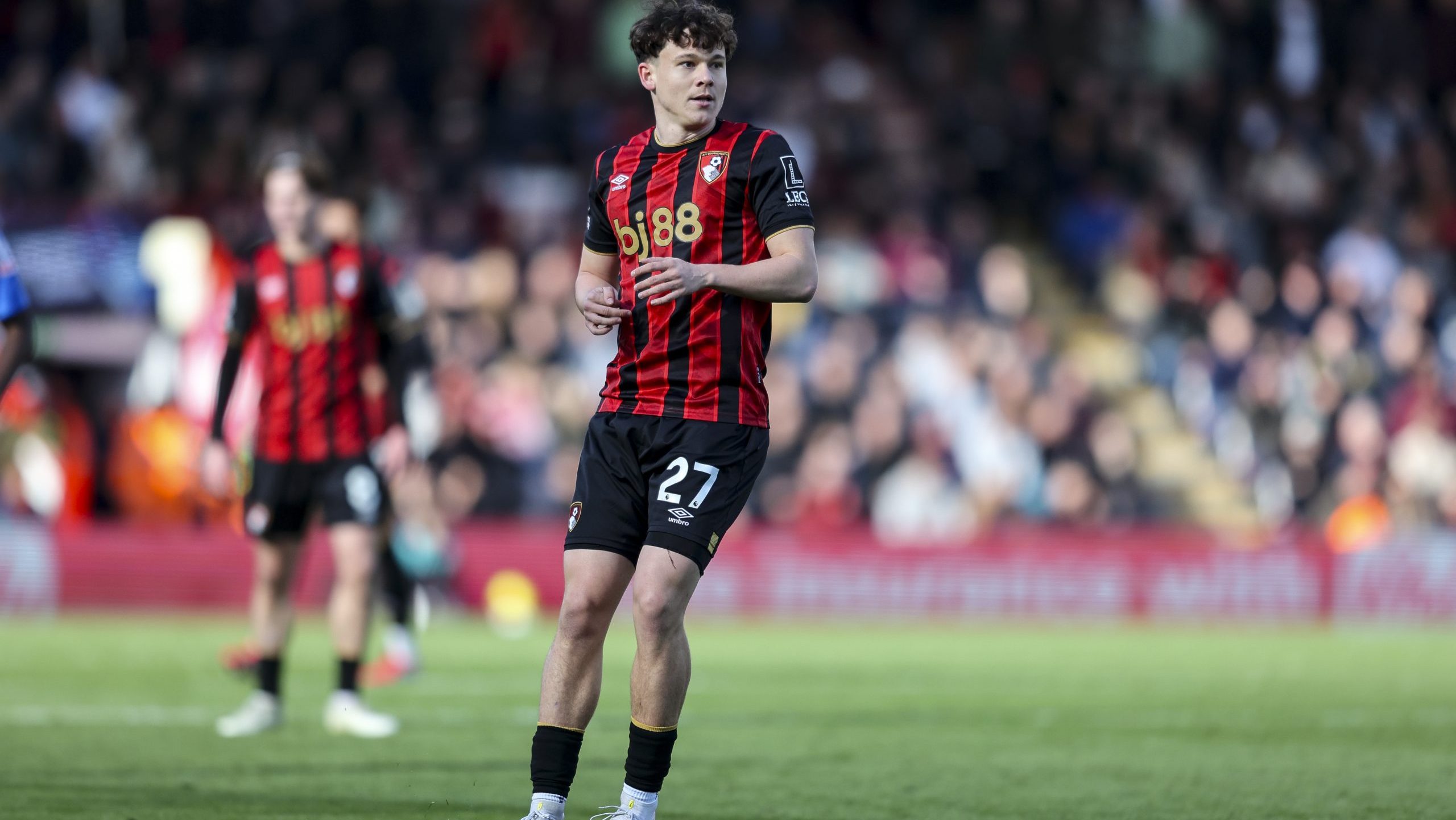 Premier League: Tóth Alex csereként állt be, csapata borsot tört az Arsenal orra alá - videó