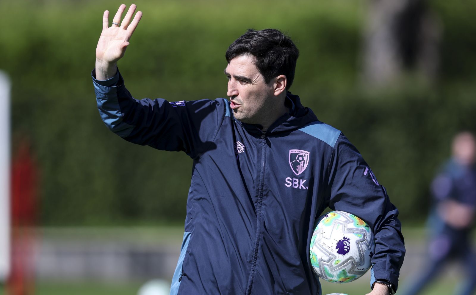 Komoly csapás érte Tóth Alex csapatát, támadóra vadászik a Bayern - külföldi körkép